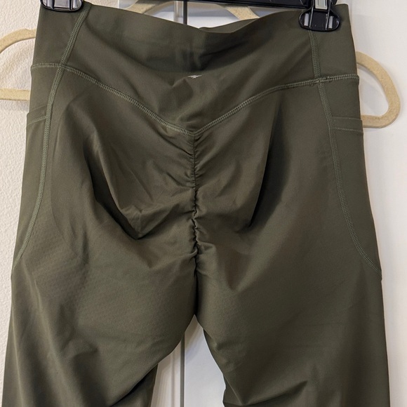 HALARA Olive Green Leggings - Picture 4 of 8